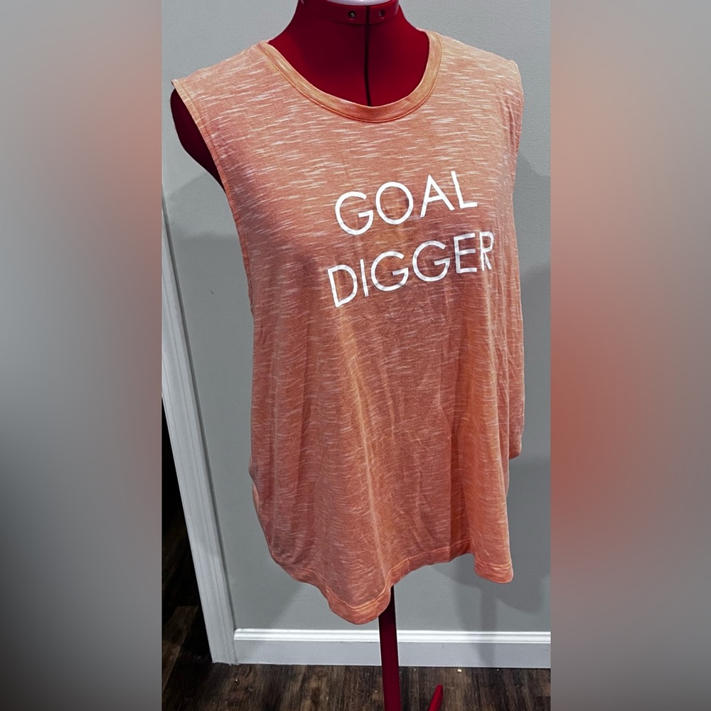 Pro Player Women's Coral Tank Top